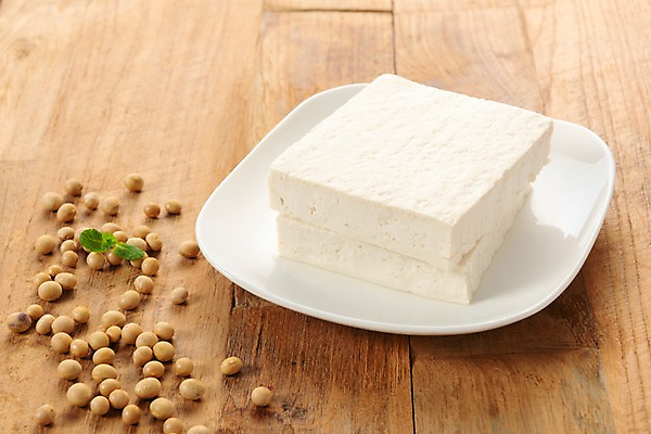 포토 JPG 스튜디오촬영 접시 잎 다이어트 식재료 콩 실내 건강 사람없음 유기농 두부 채식주의자 베지푸드 비건 나무배경 비건음식 국내포토 식물 식기 웰빙 음식 백그라운드 곡류 내부 채식 파일형식