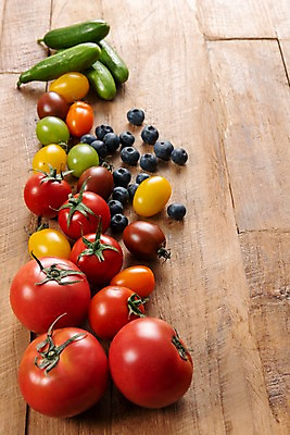 포토 JPG 스튜디오촬영 다이어트 토마토 채소 과일 식재료 방울토마토 실내 건강 근접촬영 사람없음 하이앵글 유기농 블루베리 애호박 채식주의자 플랫레이 베지푸드 비건 나무배경 비건음식 국내포토 웰빙 음식 뷰포인트 백그라운드 호박 내부 플랫 채식 파일형식