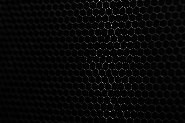 포토 JPG 스튜디오촬영 백그라운드 무늬 패턴 조명 실내 근접촬영 사람없음 검은색 장비 오브젝트 카피스페이스 허니콤 국내포토 모양 뷰포인트 컬러 내부 공백 파일형식