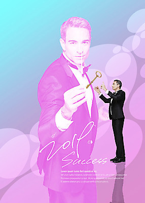 전신 PSD 서양인 외국인 편집이미지 응시 남자 40대 중년 비즈니스 성공 열쇠 미래 사람 정장 손짓 상반신 두명 옆모습 비즈니스맨 시작 광고편집 황금열쇠 이미지편집 시선 옷 뷰포인트 컨셉 모션 인종 성인 직장인 파일형식