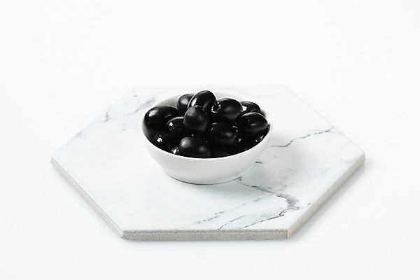 포토 JPG 스튜디오촬영 그릇 다이어트 식재료 실내 누끼 사람없음 검은색 여러개 신선 오브젝트 흰배경 유기농 올리브 채식 건강식 국내포토 식기 웰빙 열매 음식 컬러 다수 백그라운드 건강 내부 흰색 파일형식