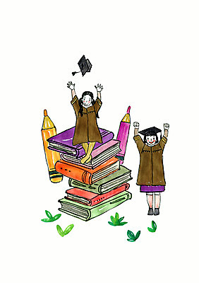 전신 PSD 여자 어린이 일러스트 학사모 졸업 색연필 수채화 서기 앉기 두명 책 기쁨 만세 축하 졸업가운 소녀만 국내일러스트 모자_잡화 교육 감정 컨셉 모션 학용품 사람 가운 여자만 어린이만 파일형식