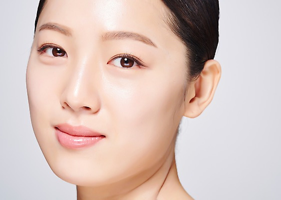 포토 JPG 스튜디오촬영 응시 여자 얼굴 모션 회색배경 실내 한명 미소 사람 근접촬영 20대 성인 신체부위 뷰티 한국인 의료성형뷰티 성인여자한명만 국내포토 1 시선 뷰포인트 백그라운드 표정 동양인 청년 내부 회색 여자한명만 성인여자만 파일형식