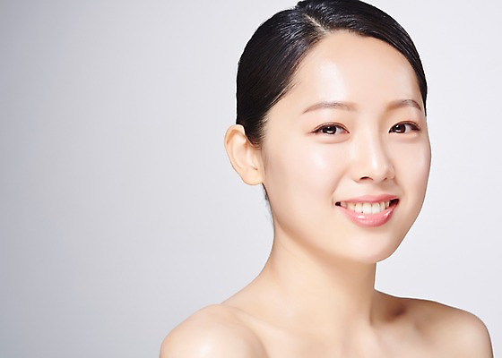 포토 JPG 스튜디오촬영 응시 여자 얼굴 모션 회색배경 실내 한명 미소 사람 근접촬영 상반신 20대 성인 옆모습 신체부위 뷰티 한국인 의료성형뷰티 성인여자한명만 국내포토 1 시선 뷰포인트 백그라운드 표정 동양인 청년 내부 회색 여자한명만 성인여자만 파일형식