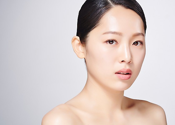 포토 JPG 스튜디오촬영 응시 여자 얼굴 모션 회색배경 실내 한명 사람 근접촬영 상반신 20대 성인 옆모습 신체부위 뷰티 한국인 의료성형뷰티 성인여자한명만 국내포토 1 시선 뷰포인트 백그라운드 동양인 청년 내부 회색 여자한명만 성인여자만 파일형식