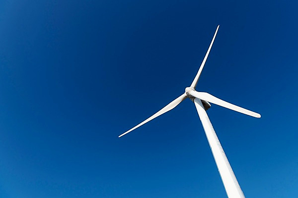 포토 JPG 주간 로우앵글 겨울 자연 하늘 풍경 사람없음 야외 파란색 에너지 풍력에너지 경기도 인천 경인아라뱃길 국내포토 자연요소 계절 뷰포인트 컬러 한국 그린에너지 생태계 운하 파일형식