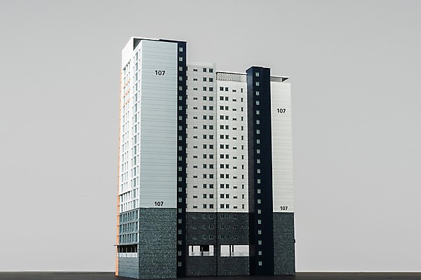 포토 JPG 스튜디오촬영 건축 로우앵글 회색배경 부동산 아파트 주택 실내 누끼 사람없음 건물 재산 이사 투자 건축모형 개발 분양 아파트분양 국내포토 건축물 뷰포인트 백그라운드 비즈니스 내부 금융 모형 회색 파일형식