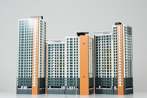 포토 JPG 스튜디오촬영 건축 회색배경 부동산 아파트 주택 실내 누끼 사람없음 건물 재산 이사 투자 건축모형 개발 분양 아파트분양 국내포토 건축물 백그라운드 비즈니스 내부 금융 모형 회색 파일형식