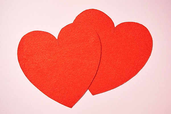 포토 JPG 스튜디오촬영 행복 감정 실내 사랑 누끼 사람없음 빨간색 하트 즐거움 오브젝트 겹침 두장 분홍색배경 국내포토 모양 분홍색 컬러 백그라운드 2 내부 파일형식