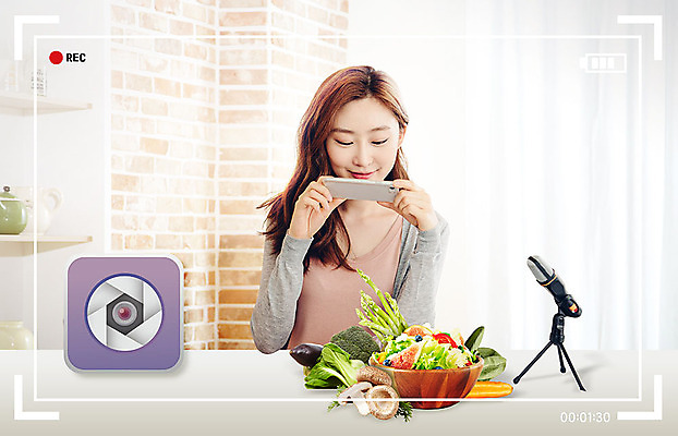 PSD 편집이미지 여자 채소 한명 미소 사람 상반신 20대 성인 앞모습 스마트폰 유행 카메라 주방 사진촬영 촬영 샐러드 한국인 흰색 어플리케이션 마이크 즐거움 카메라렌즈 성인여자한명만 인터넷방송 브이로그 이미지편집 1 라이프스타일 감정 음식 뷰포인트 컬러 음향기기 표정 동양인 청년 전자제품 핸드폰 스마트기기 동영상 여자한명만 성인여자만 파일형식 1인미디어