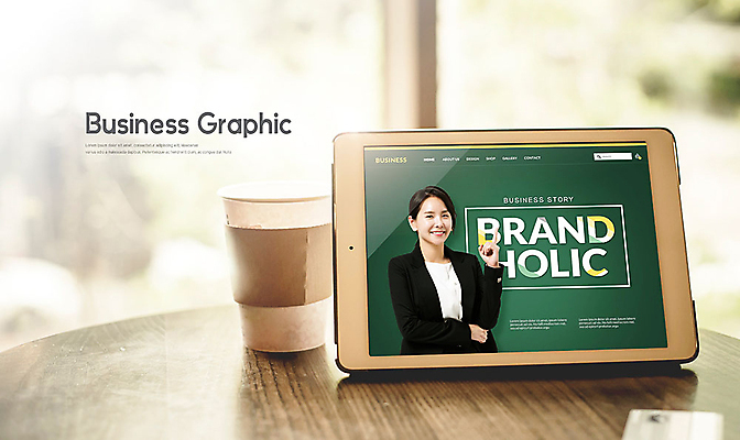 PSD 편집이미지 응시 여자 커피 비즈니스 한명 미소 사람 정장 상반신 성인 앞모습 30대 태블릿 홈페이지 스크린 카페 한국인 비즈니스우먼 전문직 성인여자한명만 이미지편집 직업 1 시선 옷 음료 뷰포인트 표정 동양인 장년 전자제품 스마트기기 상점 직장인 여자한명만 성인여자만 파일형식