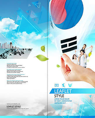 PSD 구름 템플릿 표지디자인 북디자인 손 출판디자인 여자 표지 남자 어린이 리플렛 2단접지 북커버 가족 하늘 한국 미소 사람 빌딩 팜플렛 상반신 성인 신체부위 세명 30대 파란색 한국인 목말 태극기 삼일절 즐거움 독립 이미지템플릿 자연요소 감정 아시아 컬러 관계 모션 표정 동양인 건물 장년 공휴일 국기 국경일 파일형식