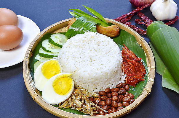 포토 JPG 해외이미지 전통 접시 아시아 문화 음식 백그라운드 잎 고추 밥 오이 바나나 요리 동양인 사람없음 계란 식사 치킨 튀김 흰색 아침식사 향신료 매움 향기 인도네시아 땅콩 지역 코코넛 말레이시아 싱가폴 인기 해외포토 식물 식기 나라 컬러 채소 과일 인종 알 견과류 맛 냄새 닭고기요리 향미료 파일형식 이미지허브