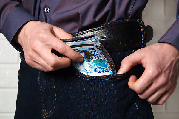 포토 JPG 해외이미지 종이 컨셉 지폐 돈 비즈니스 성공 사람없음 금융 경제 동전 거래 저축 시장 재산 주식 가득함 오브젝트 사인 투자 이익 계산서 위기 카자흐스탄 해외포토 아시아 파일형식 이미지허브