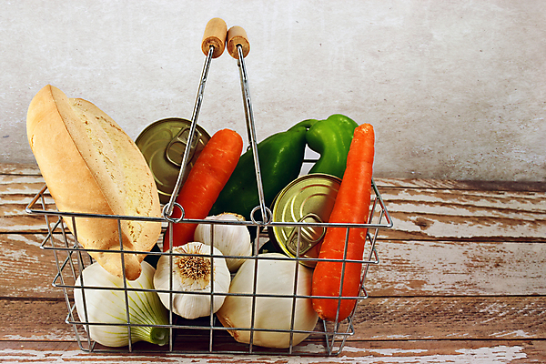 포토 JPG 해외이미지 전통 접시 잡화 음식 빵 컨셉 다이어트 채소 비즈니스 재료 양파 피망 건강 마늘 요리 사람없음 소풍 세일 바구니 상점 당근 시골 신선 시장 맛 구매 상품 컨테이너 먹기 유기농 통조림 소매 건강식 내추럴 채식주의자 핸드메이드 해외포토 식기 웰빙 산업 모션 뿌리채소 쇼핑 야외활동 채식 파일형식 이미지허브