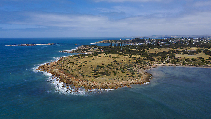 포토 JPG 해외이미지 나무 식물 공원 바다 잎 자동차 자연 조류 하늘 사람없음 야외 목재 초록색 물 갈색 마을 환경 시골 호주 숲 땅 지역 암초 타운 내추럴 삼림지대 오지 해일 해외포토 자연요소 동물 공공시설 육상교통 컬러 재료 도시 오세아니아 자연재해 생태계 파일형식 이미지허브