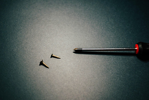 포토 JPG 해외이미지 손 산업 백그라운드 컨셉 주택 건강 손잡이 사람없음 세트 금속 검은색 어둠 장비 회색 기구 공구 나사 업무 그룹 엔지니어 모서리 닫기 상품 플라스틱 철 오브젝트 싱글 질감 날카로움 목공예 육각형 고정 기어 공학 조작 철강 하드웨어 해외포토 도형 교육 컬러 모션 재질 건물 신체부위 컴퓨터 도구 작업 기술자 공예 파일형식 이미지허브