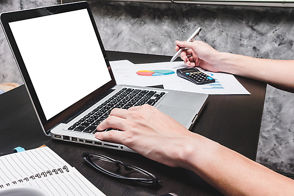 포토 JPG 해외이미지 직업 종이 안경 백그라운드 컨셉 비즈니스 관리 사람없음 금융 노트북 컴퓨터 사무실 펜 공책 시험 계산기 정보 업무 계산 플랫 계획 분석 보고서 컨설턴트 문서 감시 전략 개발 경영 리뷰 제어 프로젝트 해외포토 잡화 교육 문구용품 경제 전자제품 필기구 장비 작업 전문직 상담 파일형식 이미지허브