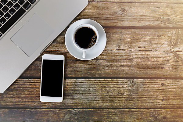 포토 JPG 해외이미지 배너 커피 백그라운드 컨셉 인터넷 비즈니스 탁자 모바일 세포 직장 사람없음 컵 파란색 노트북 스마트폰 핸드폰 컴퓨터 사무실 스크린 공책 공백 머그컵 흰색 키보드 업무 작업 작업실 정상 쥐 커피잔 디자이너 책상 레이아웃 에스프레소 고립 카피스페이스 해외포토 직업 식기 음료 컬러 가구 회사 문구용품 잔 전자제품 스마트기기 설치류 파일형식 이미지허브