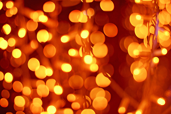 포토 JPG 해외이미지 디자인 백그라운드 크리스마스 휴가 사람없음 장식 빛 축제 화환 축하 황금 야간 소프트포커스 보케 블러 해외포토 자연요소 기념일 꽃 컨셉 촬영기법 파일형식 이미지허브