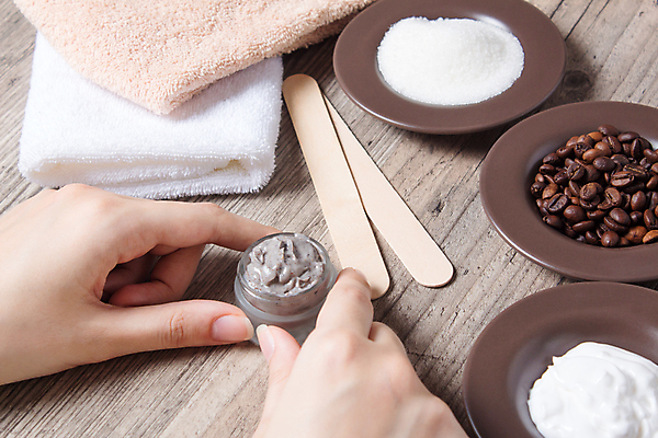 포토 JPG 해외이미지 손 커피 컨셉 신체 재료 휴식 콩 주택 건강 가면 사람없음 치료 수건 뷰티 스파 목욕 화장품 마사지 사발 어플리케이션 씻기 상품 손톱관리 설탕 피부 크림 에코 유기농 아로마 소금 주걱 아로마테라피 테라피 내추럴 순서 돌봄 보습 위생관리 핸드메이드 비건 해외포토 웰빙 음료 의학 모션 주방용품 곡류 관리 건물 신체부위 위생용품 환경 청결 사기그릇 네일아트 채식주의자 파일형식 이미지허브