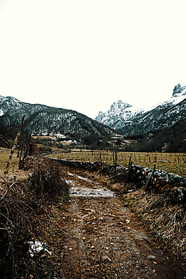 포토 JPG 해외이미지 여행 캐나다 손가락 교통시설 휴가 스키 새로움 산 사람없음 가로 컬러풀 농경지 고요 등산 자유 흰색 고속도로 저녁 남극 빙하 봉 남쪽 산악지대 앨버타 웅장함 해외포토 손 도로 컬러 교통 컨셉 북아메리카 겨울스포츠 농장 트래킹 야간 극지방 방향 시설 파일형식 이미지허브