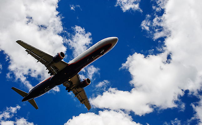 포토 JPG 해외이미지 구름 여행 비즈니스 교통시설 하늘 비행기 사람없음 일출 일몰 화물 공항 항공 활주로 제트기 승객 대패 해외포토 자연요소 길 교통 항공교통 대중교통 노을 운송업 시설 파일형식 이미지허브