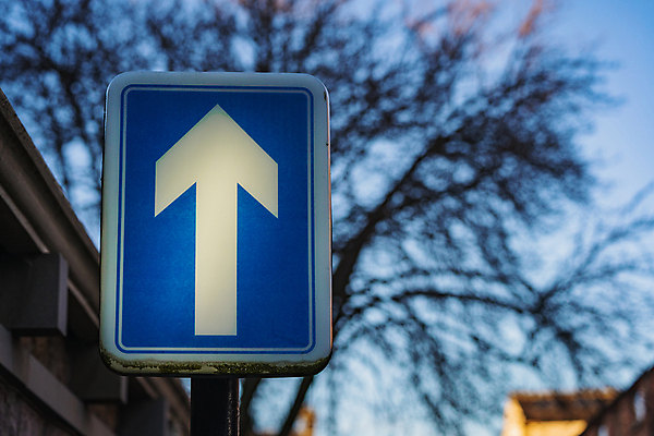 포토 JPG 해외이미지 1 도로 오렌지 자동차 하늘 전등 영국 잉글랜드 화살 거리 경고 안전 사람없음 빨간색 초록색 운전 금지 고속도로 보행자 암호 주차 방향 왼쪽 펠리컨 입장 사인 주기 법 얼룩말 규칙 바둑 빛망울 국회 건너기 그만 방법 해외포토 유럽 길 육상교통 컬러 과일 교통시설 모션 놀이 조류 조명 빛 말_동물 파일형식 이미지허브