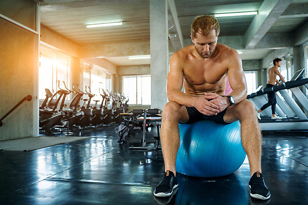포토 JPG 해외이미지 남자 근육 실내 한명 성인 운동 헬스 힘 헬스장 보디빌딩 보디빌더 근육질 성인남자한명만 해외포토 1 건강 사람 내부 몸매 남자한명만 성인남자만 파일형식 이미지허브