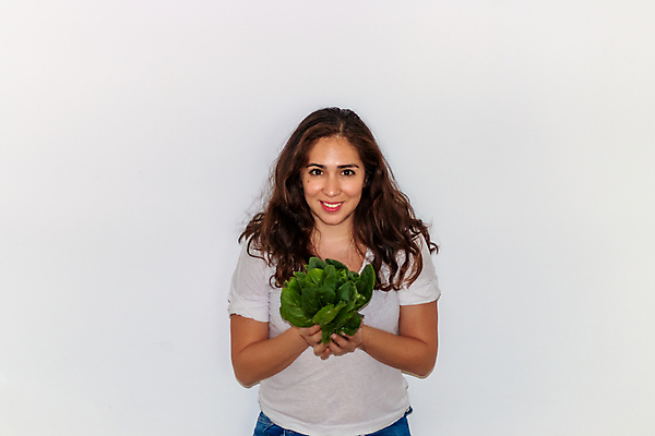 포토 JPG 해외이미지 스튜디오촬영 백인 라이프스타일 여자 행복 음식 백그라운드 다이어트 채소 갈색머리 건강 한명 미소 사람 성인 뷰티 식사 샐러드 터치 흰색 신선 잡기 몸무게 상추 먹기 유기농 히스패닉 고립 적자 채식주의자 카피스페이스 해외포토 서양인 1 헤어스타일 웰빙 감정 컬러 모션 실내 표정 생활 공백 채식 파일형식 이미지허브