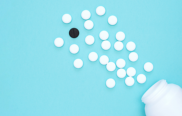 포토 JPG 해외이미지 지도 생각 비즈니스 상상 아이디어 창조 사람없음 치료 파란색 알약 경쟁 흰색 대표 약국 리더 기회 비전 개성 공상 엔진 해결 조제 보충 혁명 개발 승자 특별함 획기적 미니멀 브레인스토밍 해외포토 컬러 컨셉 의학 약 만들기 파일형식 이미지허브