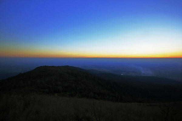 포토 JPG 해외이미지 행복 별 스포츠 바다 여행 자연 하늘 아침 불 휴가 조명 산 텐트 사람없음 가로 파란색 빛 햇빛 우주 침묵 고요 황혼 일몰 캠핑 하이킹 달 램프 야간 저녁 땅 카피스페이스 해외포토 주간 자연요소 감정 컬러 레저 캠핑도구 태양 노을 소리 공백 생태계 파일형식 이미지허브