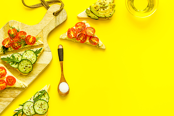 포토 JPG 해외이미지 접시 음식 빵 채소 텍스트 샌드위치 건강 요리 사람없음 우주 식사 플랫 아침식사 정상 먹기 토스트 위치 아보카도 점심식사 채식주의자 카피스페이스 비건 해외포토 식기 과일 모션 공백 채식 파일형식 이미지허브