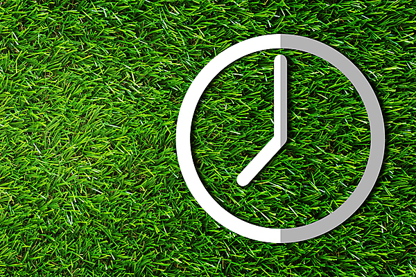 포토 JPG 해외이미지 직업 종이 시계 포즈 백그라운드 컨셉 비즈니스 성공 스트레스 아이디어 잔디 사람없음 초록색 사무실 달리기 우주 흰색 시간 업무 절약 날짜 계획 자르기 심볼 손목시계 경영자 약속 바쁨 공포 과거 야근 타이머 경영 마감 분 압력 인내 카운트다운 해외포토 식물 컬러 장신구 모션 작업 리더 파일형식 이미지허브