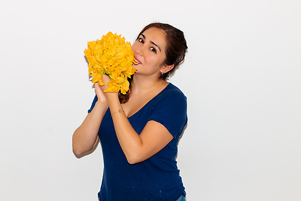 포토 JPG 해외이미지 스튜디오촬영 백인 라이프스타일 여자 행복 음식 백그라운드 다이어트 채소 갈색머리 건강 한명 미소 사람 성인 뷰티 식사 샐러드 터치 흰색 신선 잡기 몸무게 상추 먹기 유기농 히스패닉 고립 적자 채식주의자 카피스페이스 해외포토 서양인 1 헤어스타일 웰빙 감정 컬러 모션 실내 표정 생활 공백 채식 파일형식 이미지허브