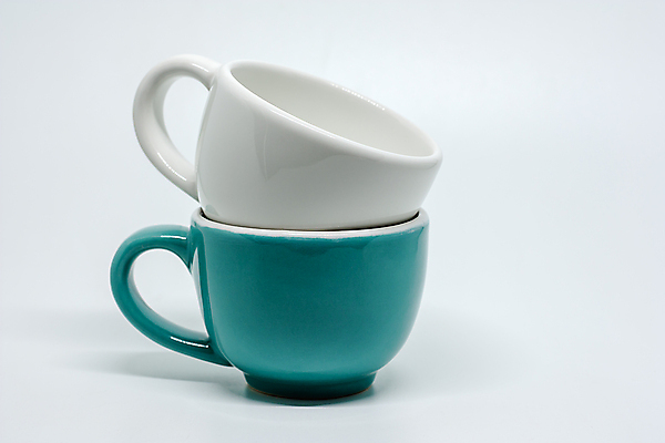 포토 JPG 해외이미지 실내 사람없음 쌓기 찻잔 흰배경 해외포토 백그라운드 모션 잔 내부 흰색 파일형식 이미지허브