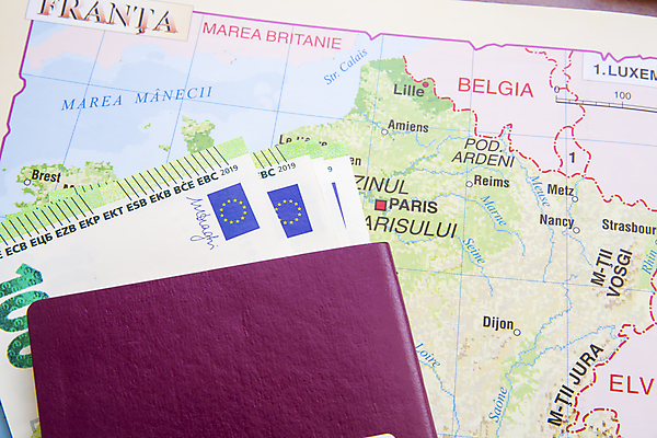 포토 JPG 해외이미지 해외 커플 행복 유럽 여행 백그라운드 세계지도 지도 지폐 돈 비즈니스 휴가 버스 사람없음 가로 금융 계산기 신혼여행 유로 탐험 신용카드 재산 계획 방향 항공 문서 투자 여권 승진 무료 예산 지도책 이민 제의 해외포토 감정 나라 육상교통 결혼 이동 컨셉 관계 문구용품 대중교통 책 경제 세계 장비 파일형식 이미지허브