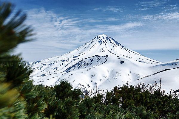 포토 JPG 해외이미지 계절 여행 겨울 자연 하늘 날씨 산 사람없음 야외 파란색 환경 맑음 흰색 언덕 그림 생태계 화산 러시아 분화구 산봉우리 원뿔 내추럴 산악지대 생태학 지리 눈내림 해외포토 도형 교육 유럽 컬러 눈_날씨 봉우리 파일형식 이미지허브