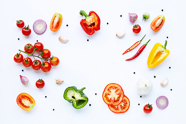 포토 JPG 해외이미지 백그라운드 토마토 채소 식재료 방울토마토 고추 단면 피망 파프리카 프레임 실내 마늘 사람없음 신선 흰배경 후추 적양파 카피스페이스 해외포토 양파 내부 공백 흰색 향신료 파일형식 이미지허브