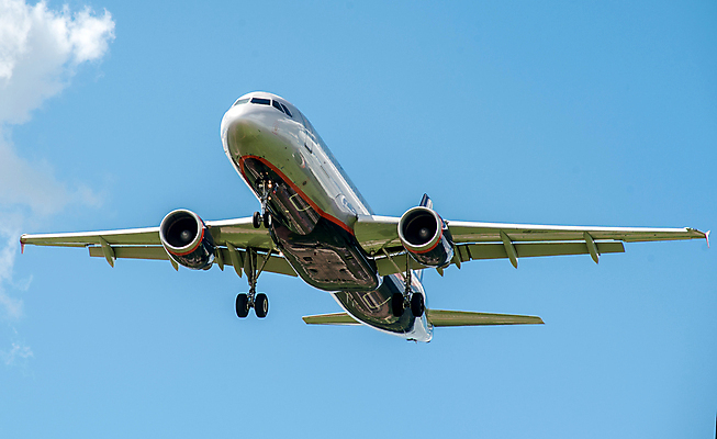 포토 JPG 해외이미지 여행 비즈니스 교통시설 하늘 비행기 사람없음 일출 일몰 화물 공항 항공 활주로 제트기 승객 대패 해외포토 길 교통 항공교통 대중교통 노을 운송업 시설 파일형식 이미지허브