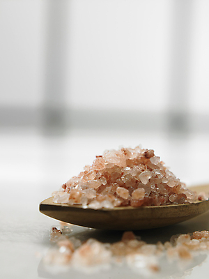 포토 JPG 해외이미지 분홍색 백그라운드 재료 창문 자연 건강 사람없음 목재 장식 갈색 쌓기 조미료 그룹 크리스탈 묘사 소금 테라피 흙더미 내추럴 히말라야 해외포토 나무 컬러 모션 뷰티 흙 광석 생태계 향미료 파일형식 더미 산맥 이미지허브