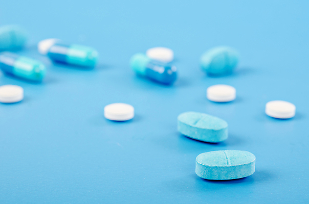 포토 JPG 해외이미지 의학 실내 사람없음 알약 약 파란배경 해외포토 백그라운드 내부 파란색 파일형식 이미지허브