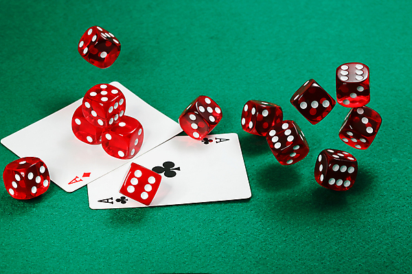 포토 JPG 해외이미지 사람없음 트럼프 도박 카지노 주사위 포커 해외포토 놀이용품 게임 파일형식 이미지허브