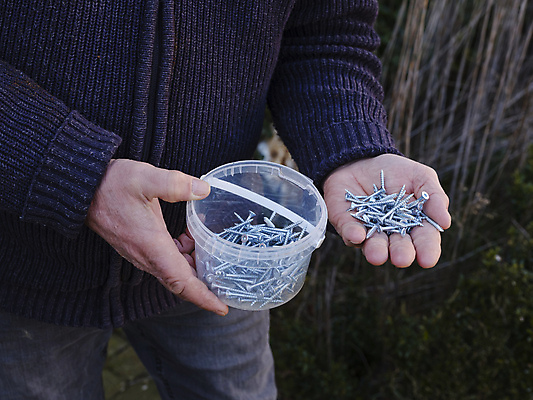 포토 JPG 해외이미지 직업 손 디자인 산업 가사 장신구 주택 쟁반 손잡이 취미 사람없음 머리 금속 기계 장비 흰색 기구 공구 나사 업무 원형 거친 수리 제조 플라스틱 목수 묘사 오브젝트 서비스 잠금 목공예 고정 수납 정비공 DIY 국회 복원 업그레이드 재주꾼 조작 철강 하드웨어 해외포토 도형 컬러 재질 건물 신체부위 컴퓨터 도구 작업 기술자 공예 보안 파일형식 이미지허브