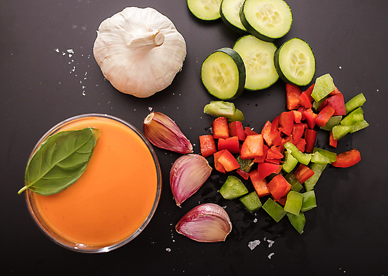 포토 JPG 해외이미지 음료 음식 다이어트 토마토 채소 전구 오이 건강 마늘 사람없음 컬러풀 건강관리 주방 식사 신선 액체 맛 수프 지중해 소금 후추 성분 바질 내추럴 점심식사 꼬투리 스페인어 안달루시아 채식주의자 디톡스 비건 해외포토 바다 컬러 컨셉 관리 스페인 향신료 채식 파일형식 이미지허브