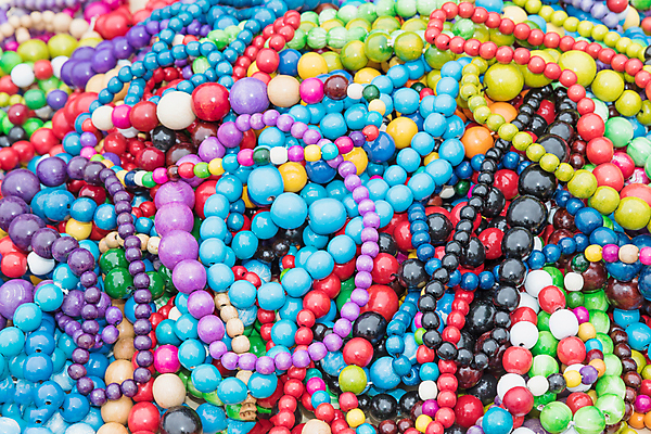 포토 JPG 해외이미지 전통 디자인 문화 줄 백그라운드 패턴 오렌지 목걸이 공 팔찌 선물 미술 사람없음 목재 장식 빨간색 파란색 빛 컬러풀 뷰티 갈색 노란색 유행 쌓기 원형 우아함 오브젝트 내추럴 옛날 핸드메이드 스타일 해외포토 도형 나무 컬러 컨셉 무늬 과일 재료 장신구 모션 문화예술 파일형식 이미지허브