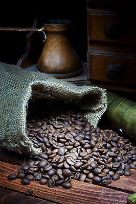 포토 JPG 해외이미지 전통 커피 음료 음식 백그라운드 컨셉 아침 콩 사람없음 목재 장식 갈색 금속 주방 검은색 어둠 카페 수확 골동품 신선 콜롬비아 굽기 삼베 복고 아로마 그라인더 갈기 에스프레소 내추럴 방앗간 모카 옛날 카페인 스타일 해외포토 주간 나무 컬러 농업 재료 재질 곡류 상점 남아메리카 구이 커피용품 파일형식 천_직물 이미지허브