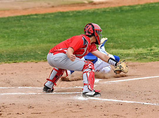 포토 JPG 해외이미지 주간 전신 남자 엎드리기 청소년 숙이기 앉기 야외 두명 옆모습 10대 야구 타자 야구글러브 야구모자 야구복 야구장 포수 슬라이딩 십대남자만 해외포토 자연요소 모자_잡화 뷰포인트 포즈 스포츠시설 모션 사람 운동복 구기 야구용품 글러브 야구선수 남자만 십대만 파일형식 이미지허브