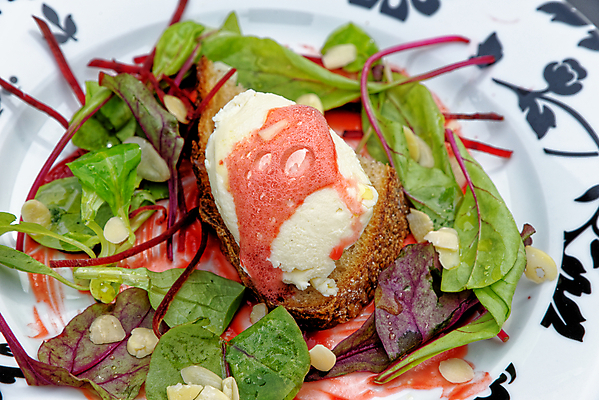 포토 JPG 해외이미지 접시 음식 빵 다이어트 채소 재료 염소 치즈 샌드위치 건강 요리 사람없음 빨간색 초록색 식사 이탈리아 샐러드 시골 신선 맛 바게트 지중해 먹기 허브 카나페 크림 유기농 토스트 후추 바질 점심식사 브루스케타 비트 진통제 채식주의자 핸드메이드 비건 해외포토 식물 식기 웰빙 유럽 바다 컬러 컨셉 포유류 모션 유제품 서양음식 약 향신료 채식 파일형식 이미지허브