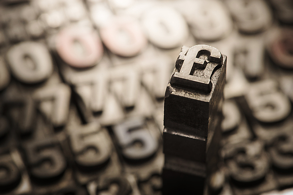 포토 JPG 해외이미지 알파벳 돈 사람없음 달러 금속 블록 인쇄 철 사인 부식 파운드 타자기 구식 해외포토 영어 재질 골동품 재산 파일형식 이미지허브